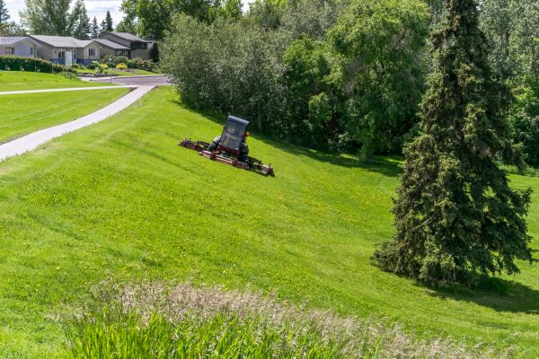 Hillside Mowing in Peachtree City